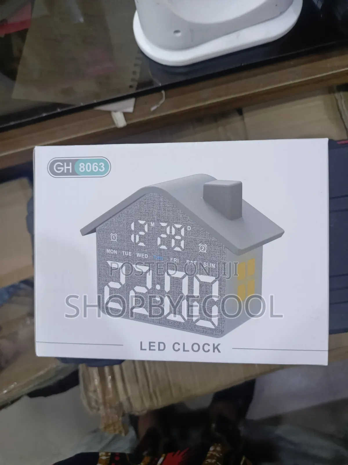 Digital Alarm Clock With Calendar