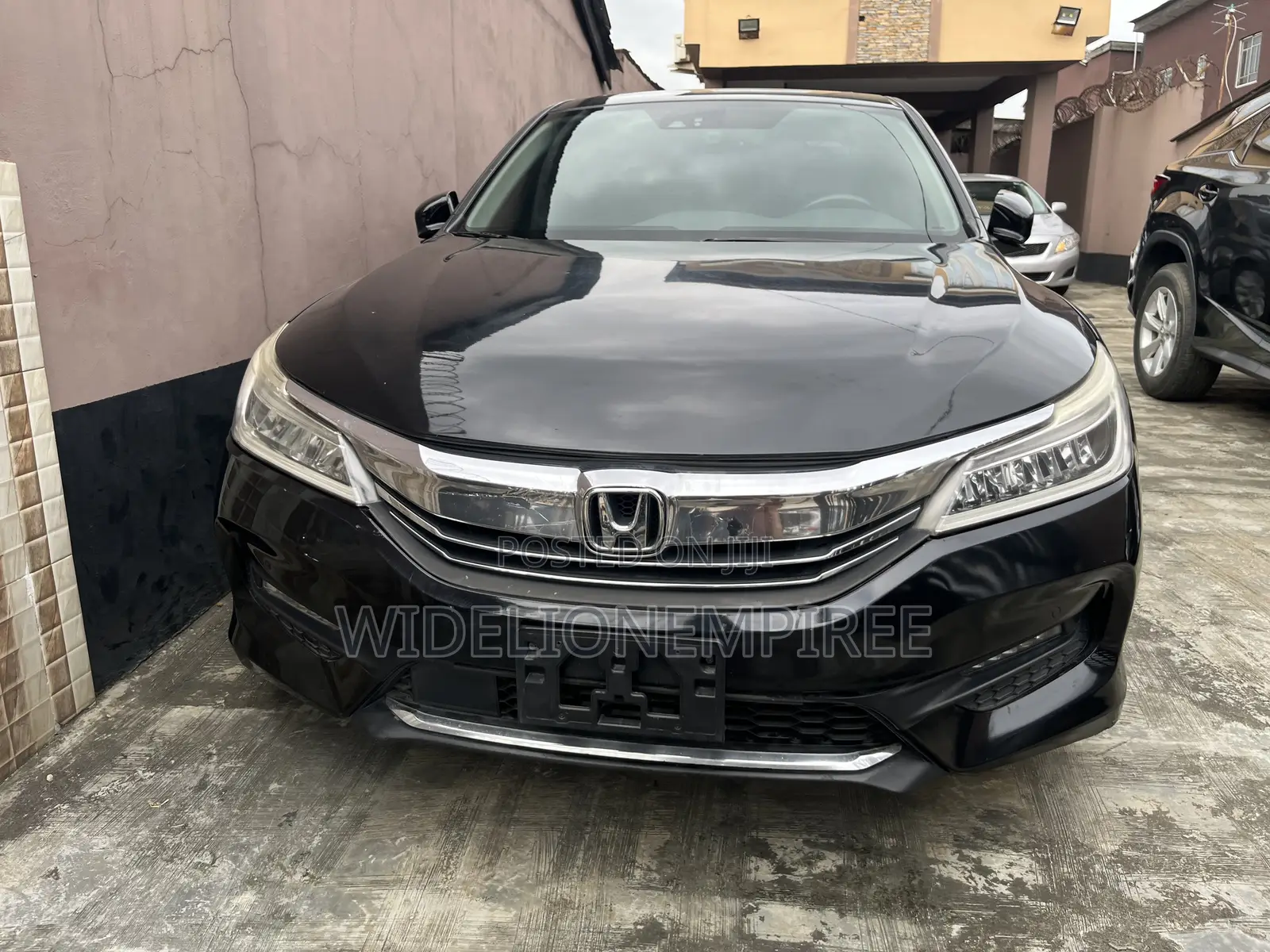 Honda Accord Touring 2dr Coupe FWD (3.5L 6cyl 6A) 2016 Black