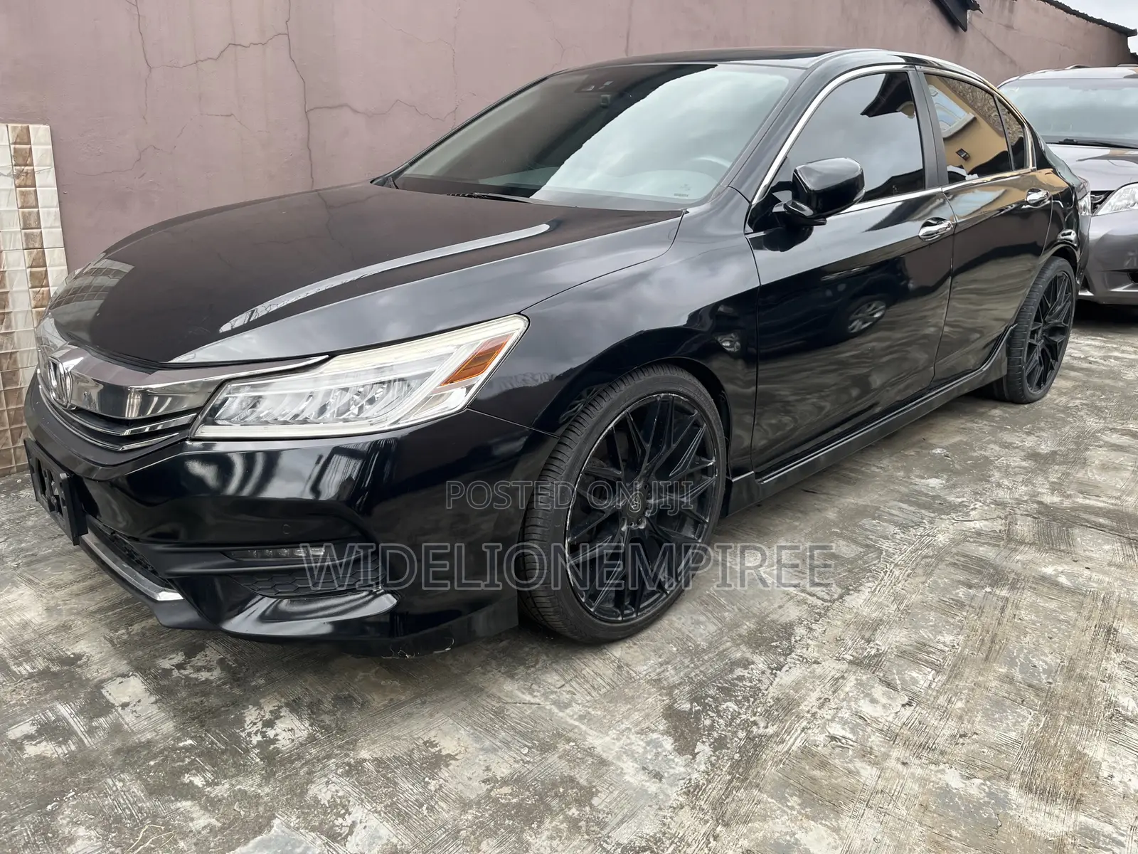 Honda Accord Touring 2dr Coupe FWD (3.5L 6cyl 6A) 2016 Black