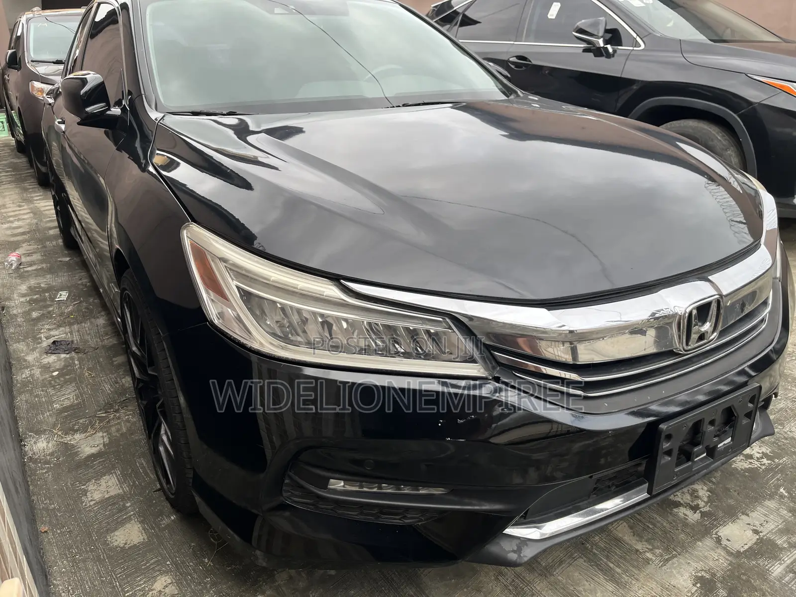 Honda Accord Touring 2dr Coupe FWD (3.5L 6cyl 6A) 2016 Black