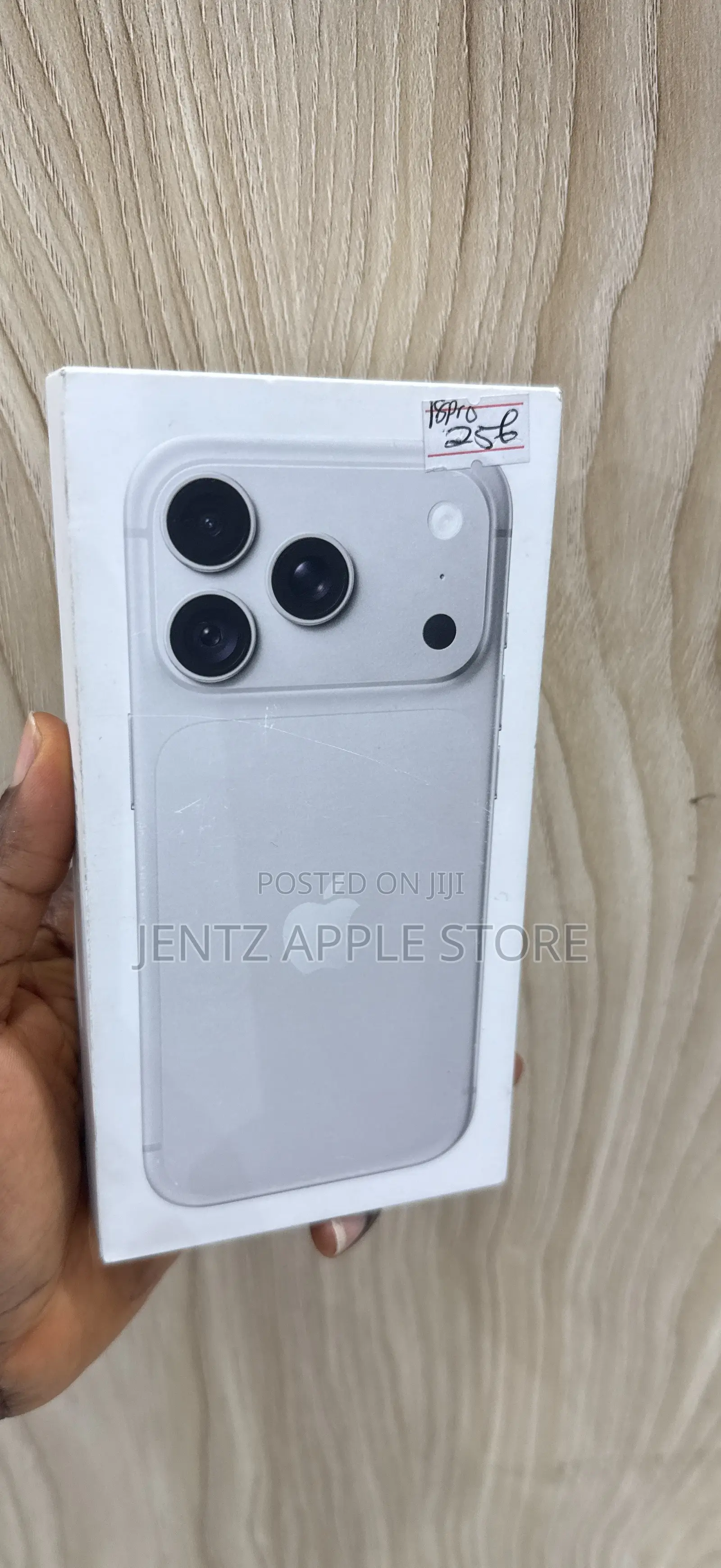 New Apple iPhone 18 Pro 256 GB Silver