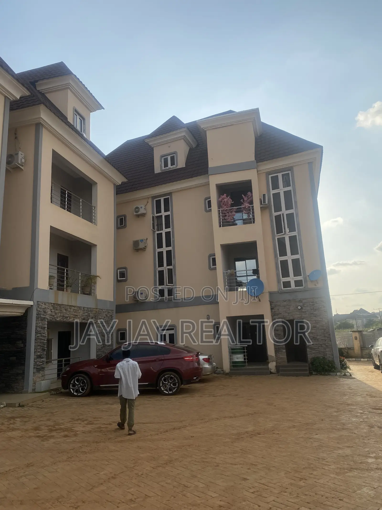 1bdrm Block of Flats in Jahi for rent