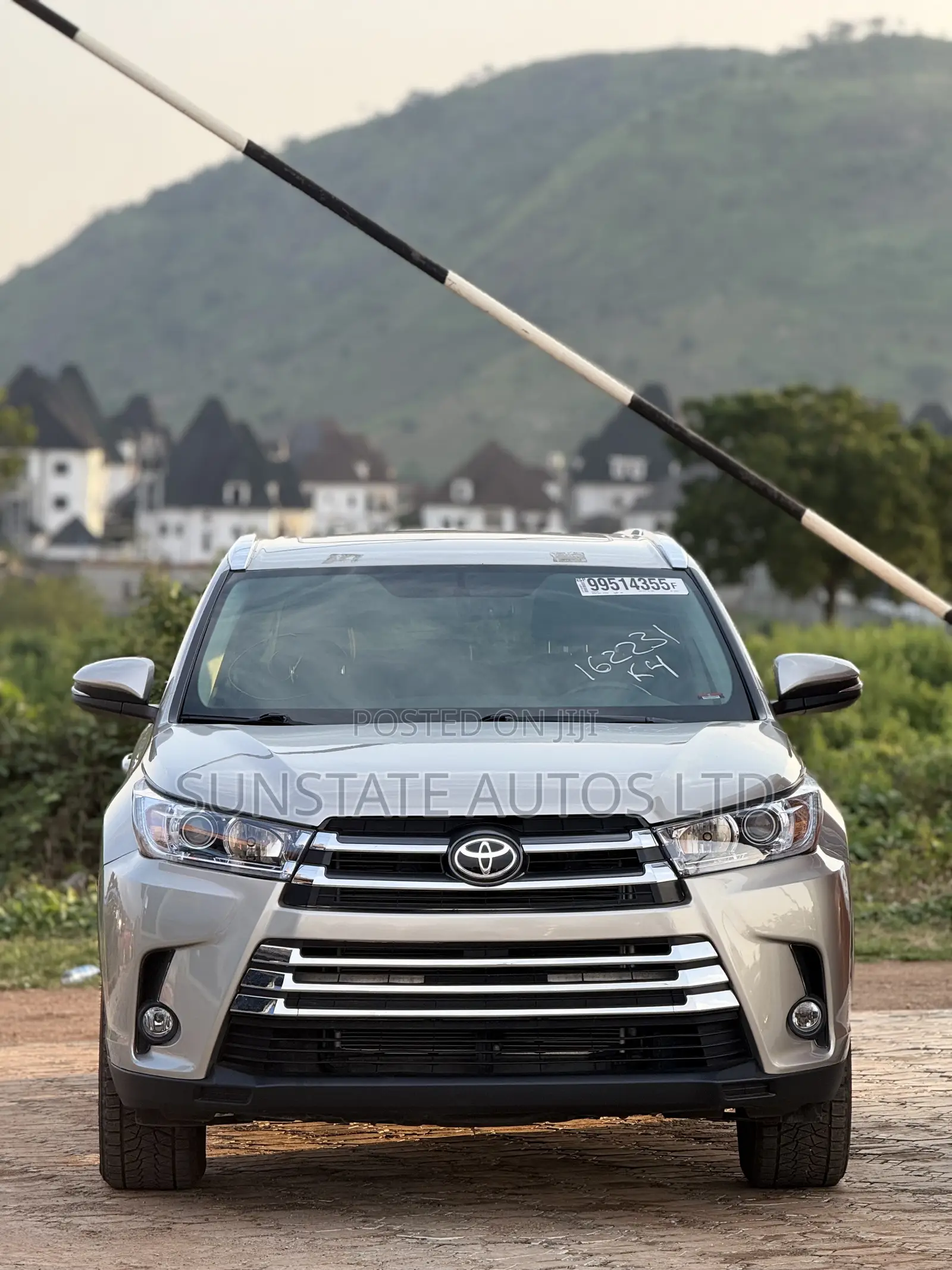 Toyota Highlander 2015 Gold