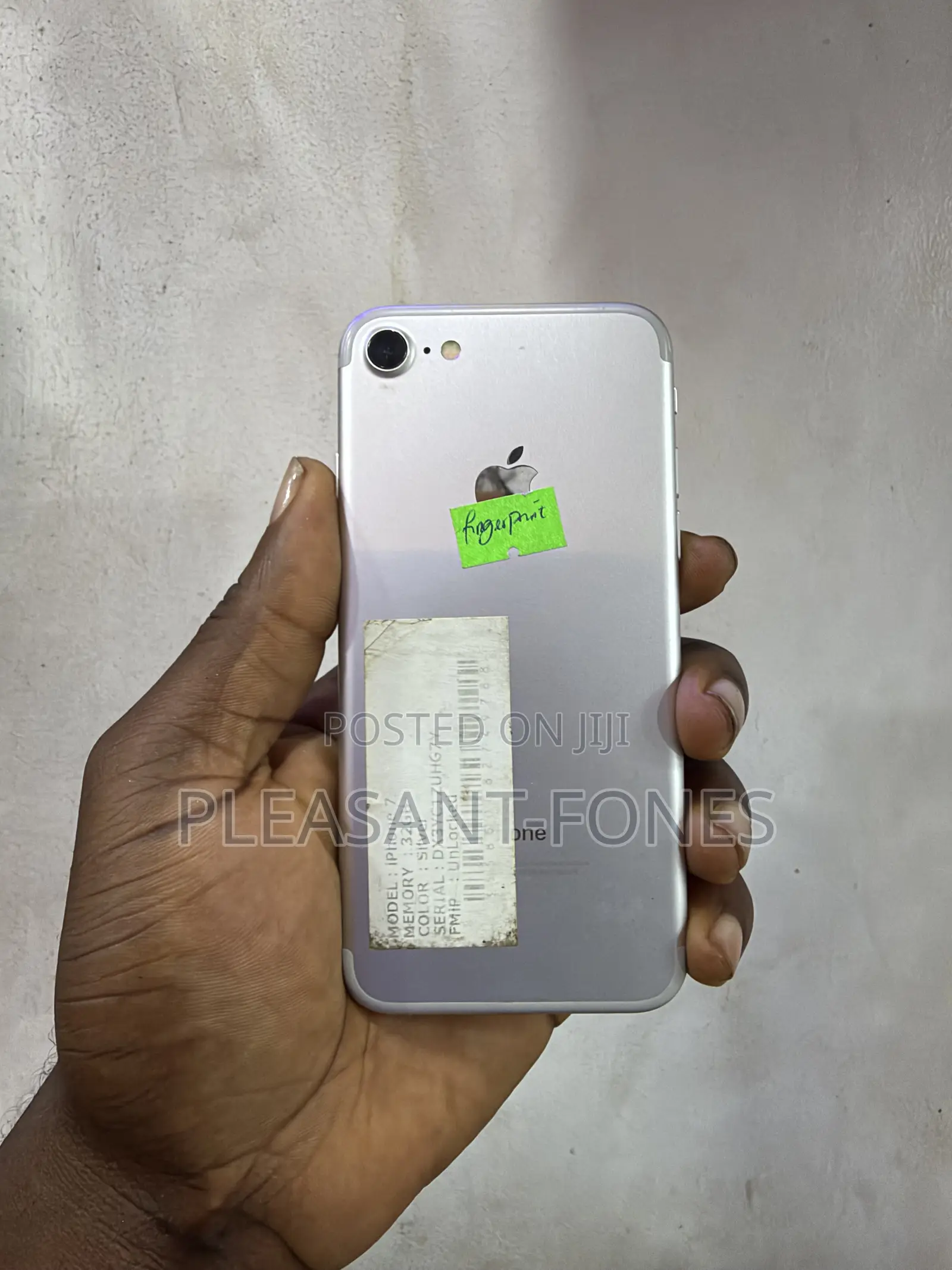 Apple iPhone 7 32 GB Silver