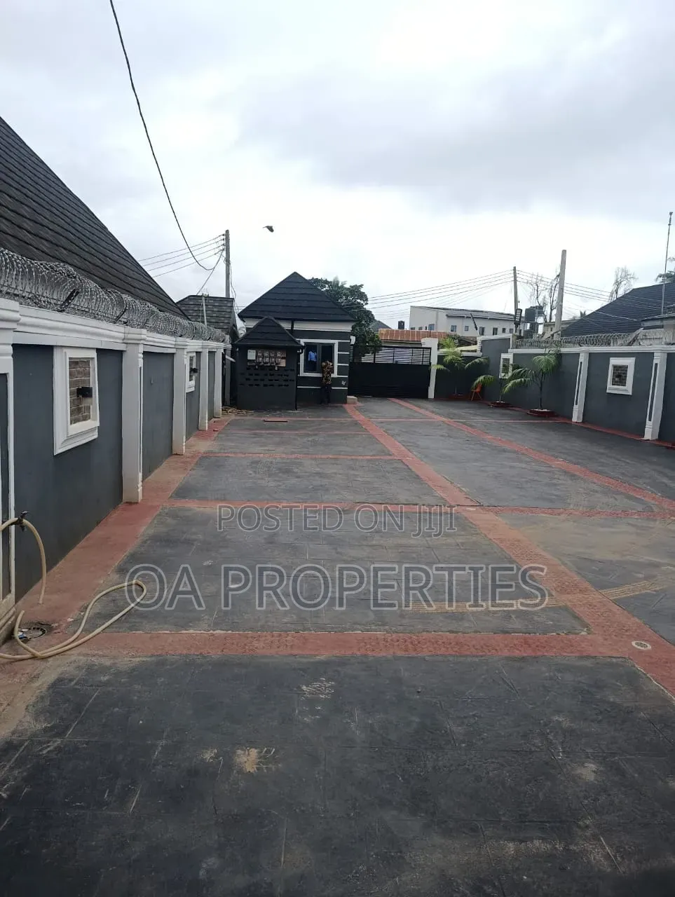 3bdrm Duplex in Alexandra,Johnson for rent