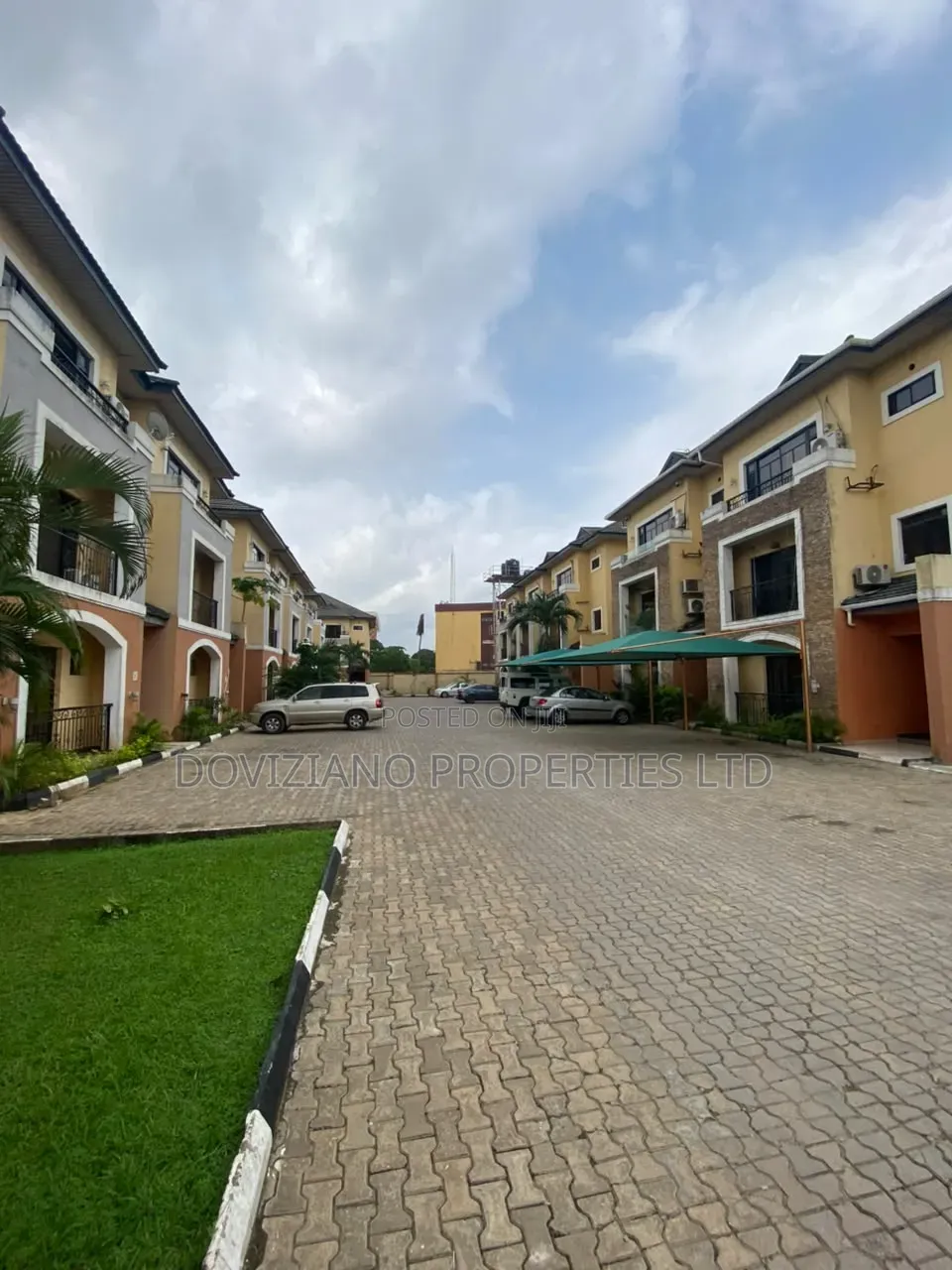 4bdrm Duplex in Ikeja GRA for rent