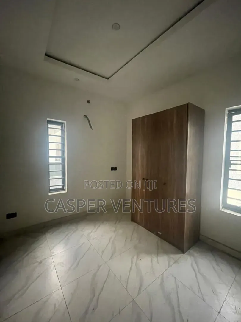 4bdrm Duplex in Orchid, Lekki Phase 2 for sale