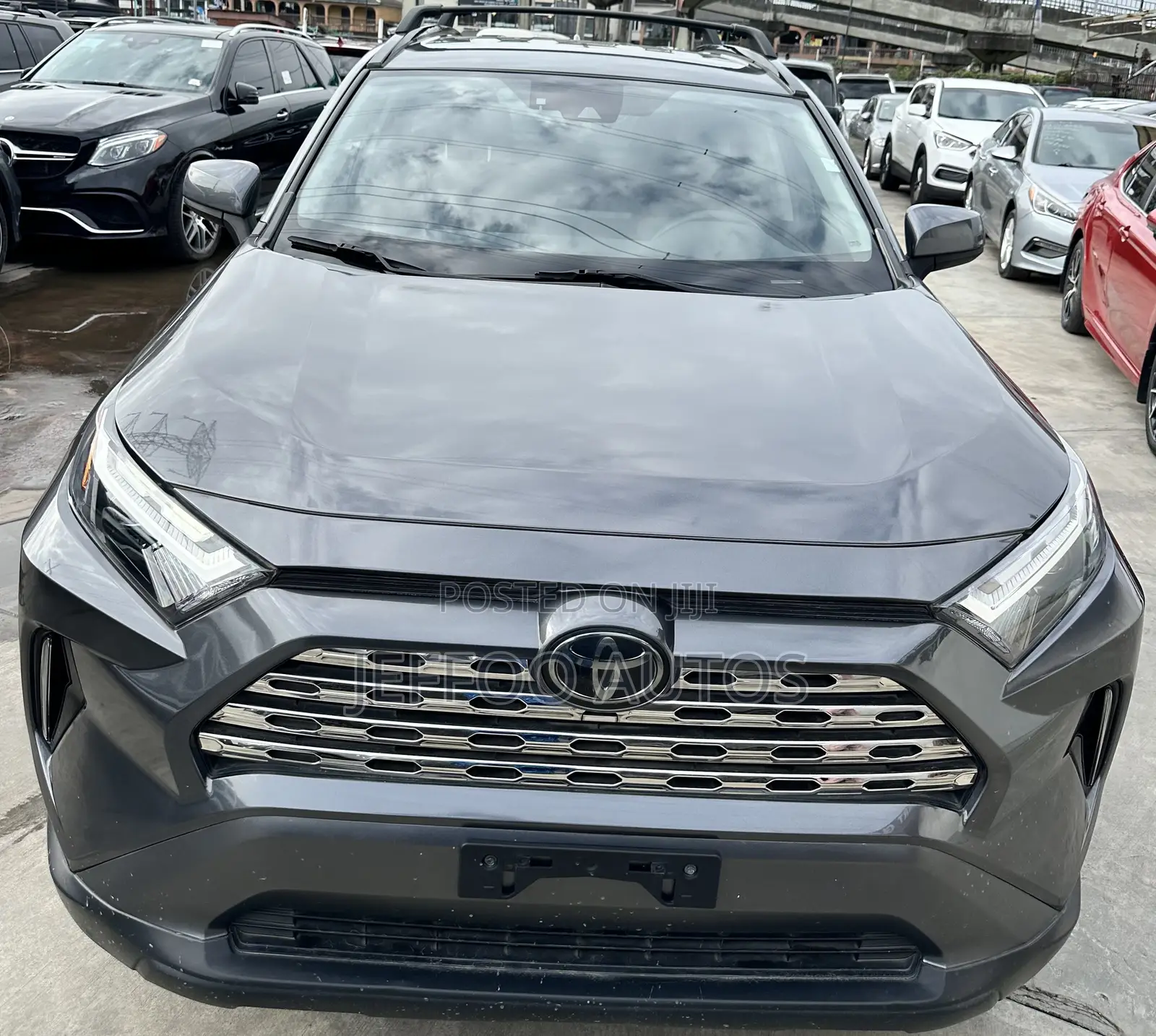 Toyota RAV4 LE 2021 Gray