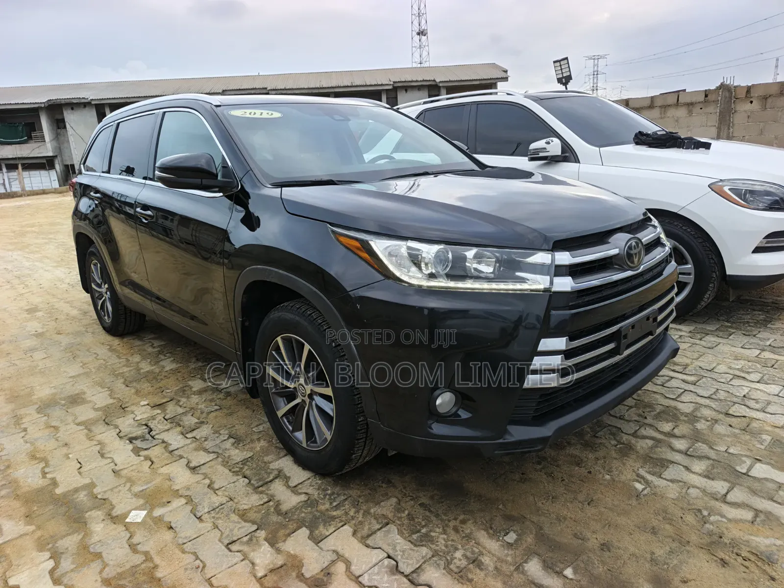 Toyota Highlander XLE 2019 Black