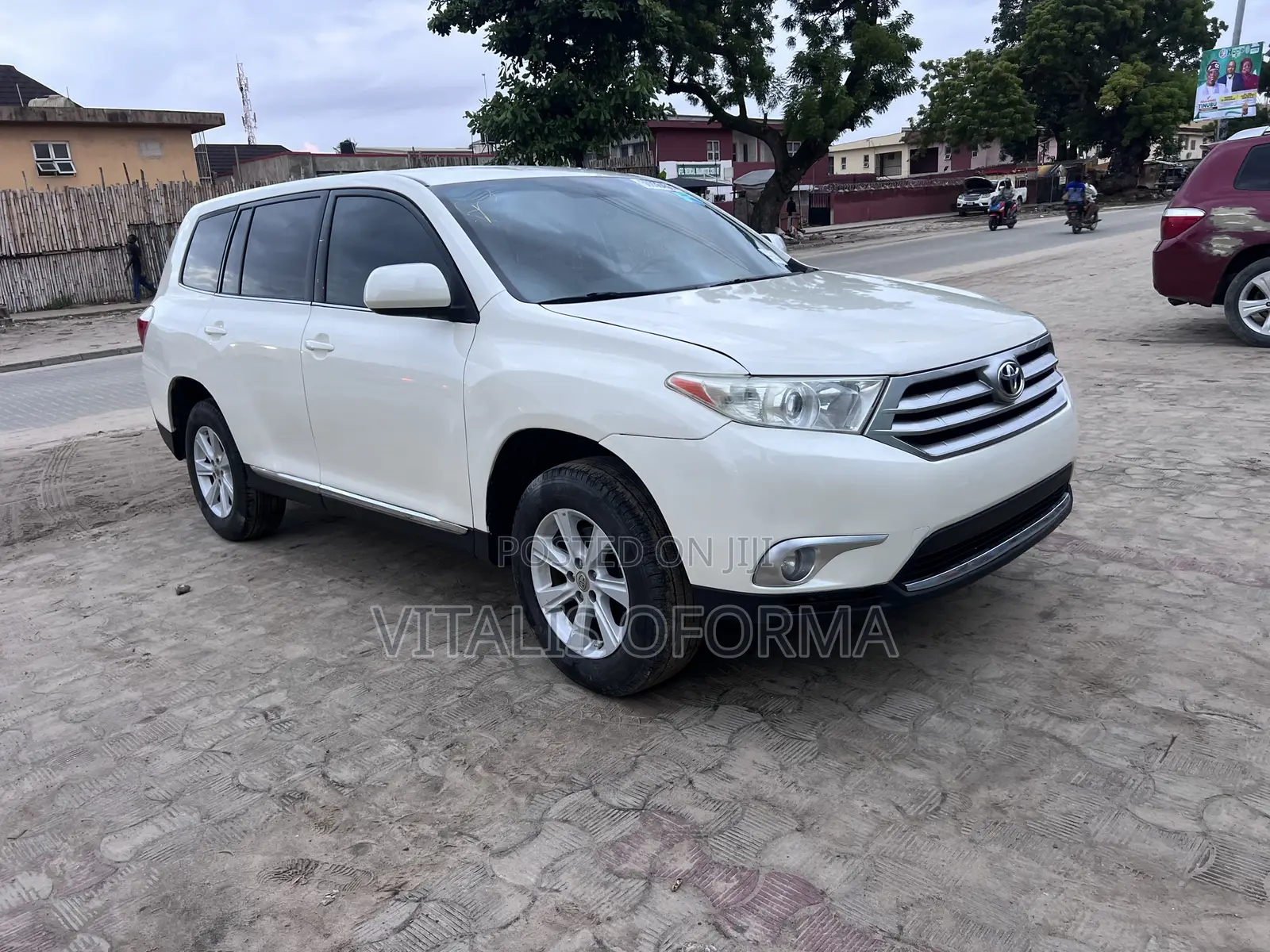 Toyota Highlander 2.7L 2WD 2013 Off white
