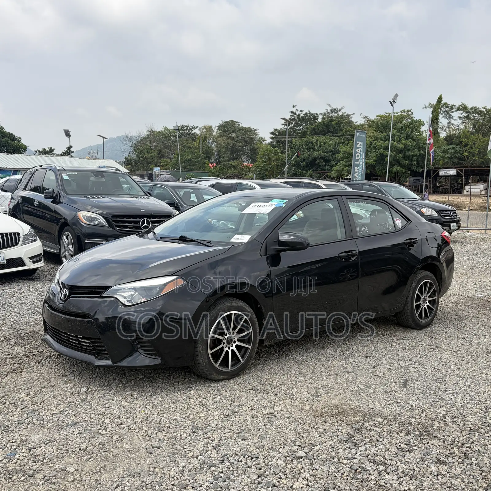 Toyota Corolla LE Premium 4dr Sedan (1.8L 4cyl CVT) 2016 Black