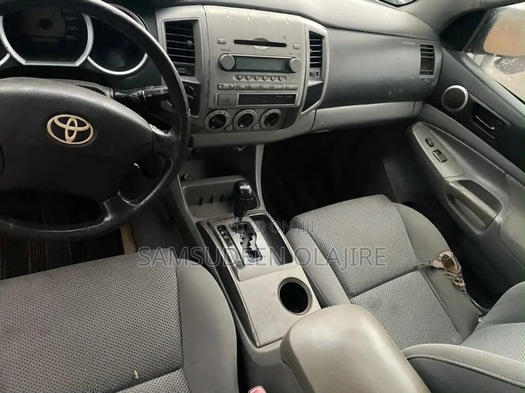 Toyota Tacoma 2008 Black