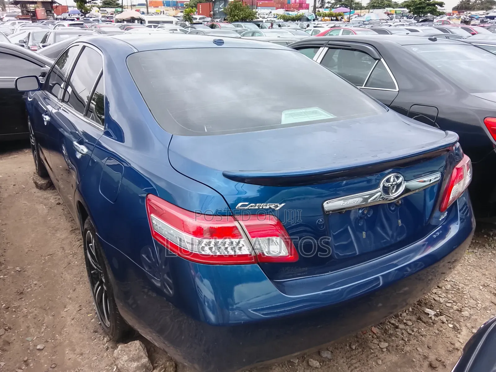 Toyota Camry 2010 Blue