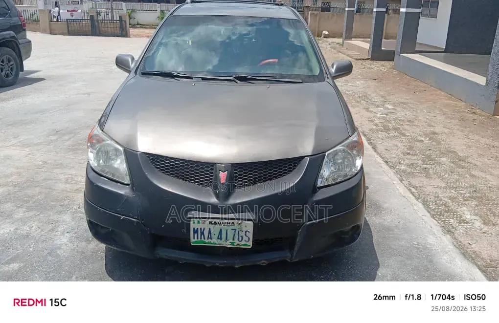Pontiac Vibe Automatic 2004 Gray