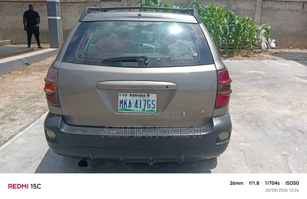 Pontiac Vibe Automatic 2004 Gray