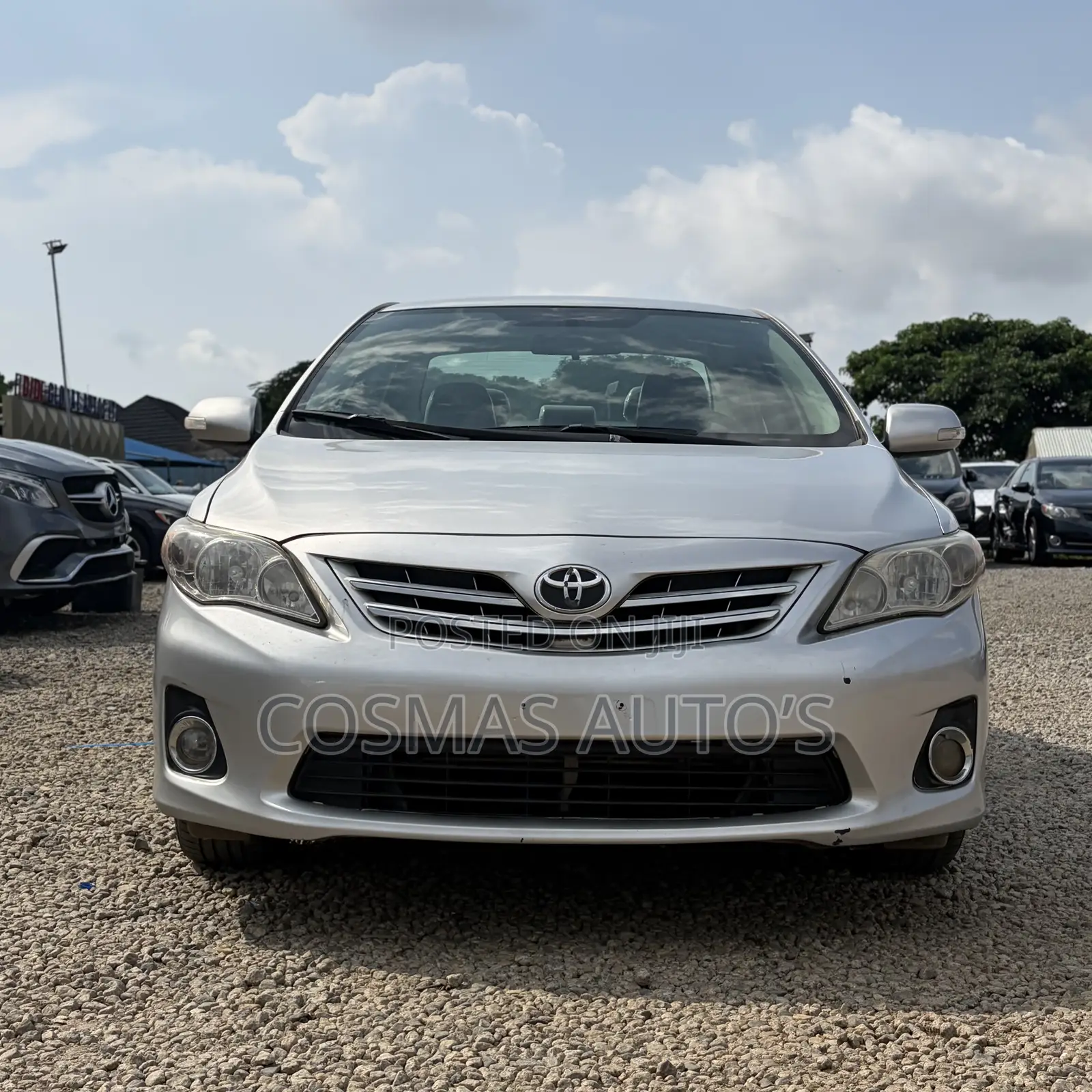 Toyota Corolla LE 2020 Silver
