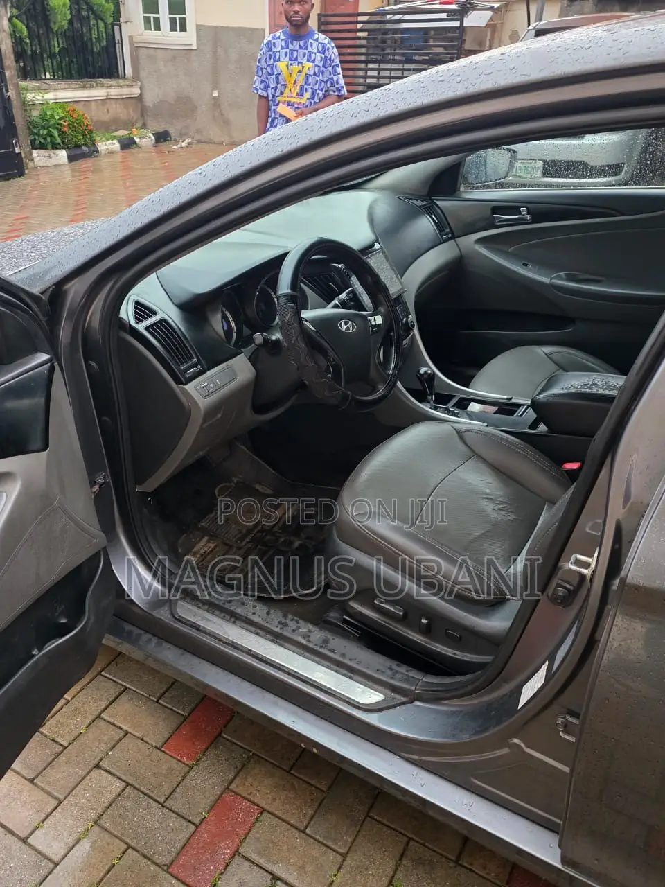 Hyundai Sonata Limited 2.0T Sedan (2.0L 4cyl 6A) 2012 Gray