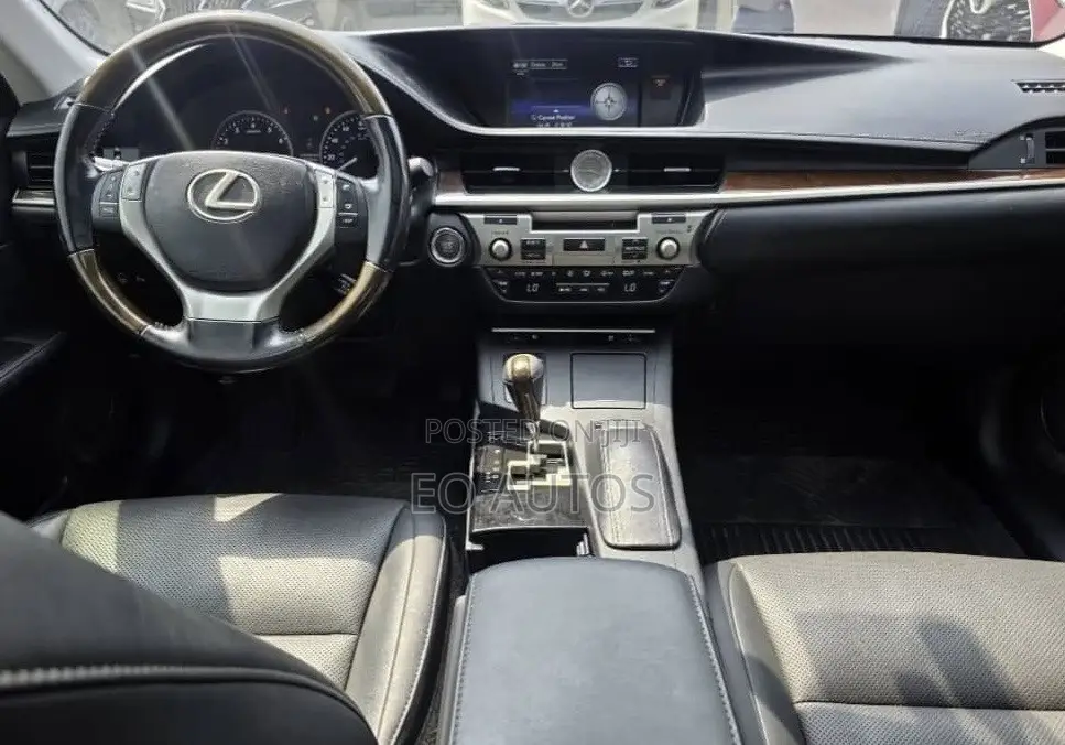 Lexus ES 350 FWD 2015 Silver