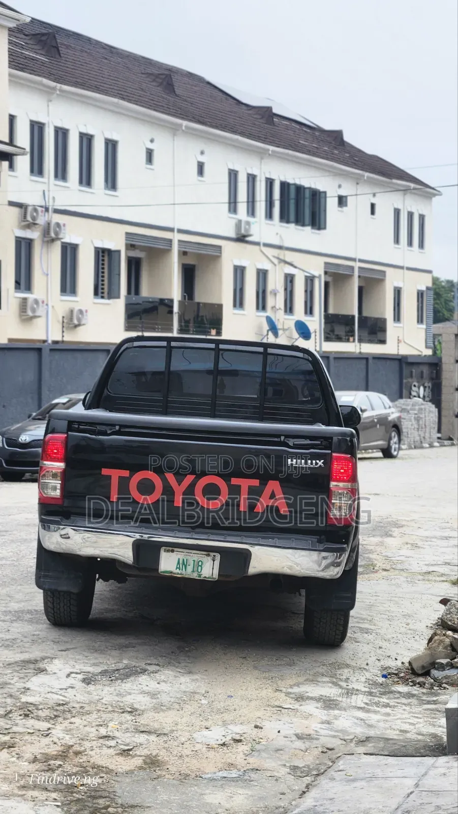 Toyota Hilux 2.7 VVT-i 4X4 SRX 2011 Black