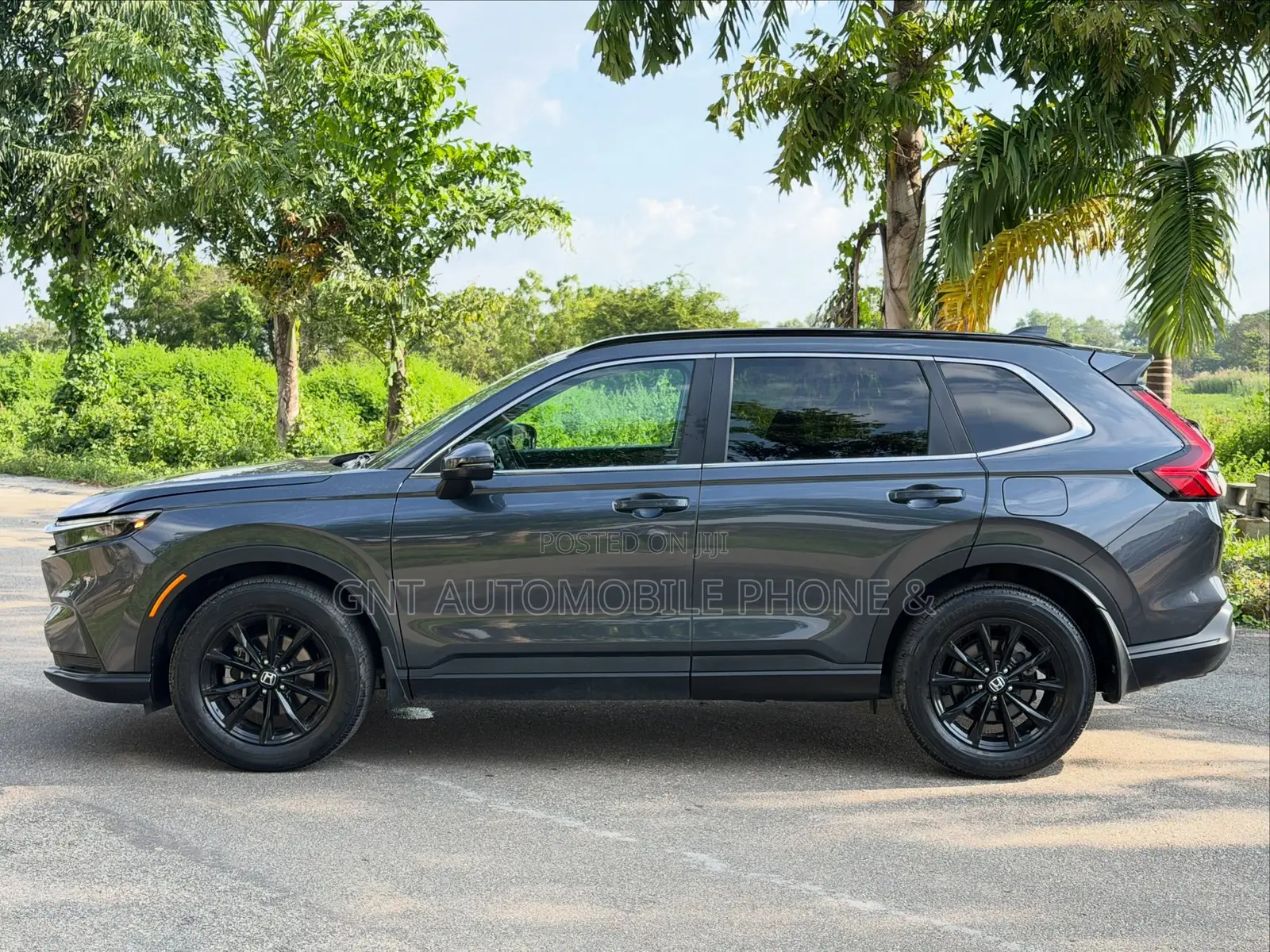 Honda CR-V 2023 Gray