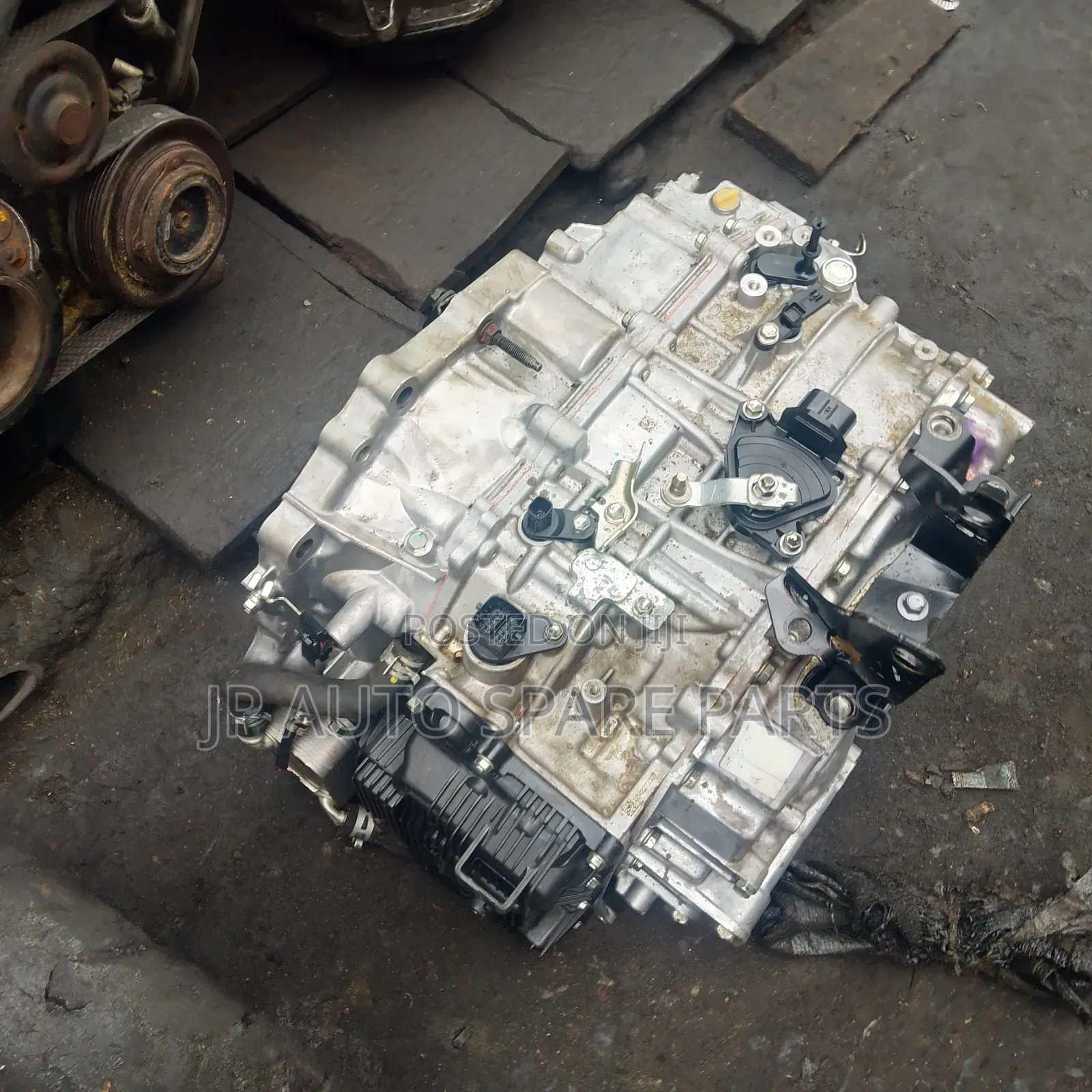 Toyota Corolla Sedan 2020-2026 Tokubo Gearbox 20pin