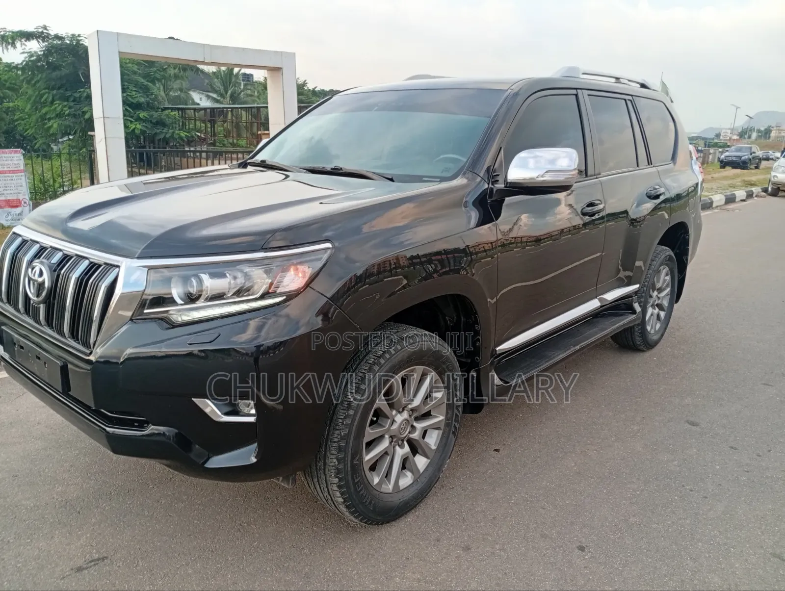 Toyota Land Cruiser Prado 2018 Black