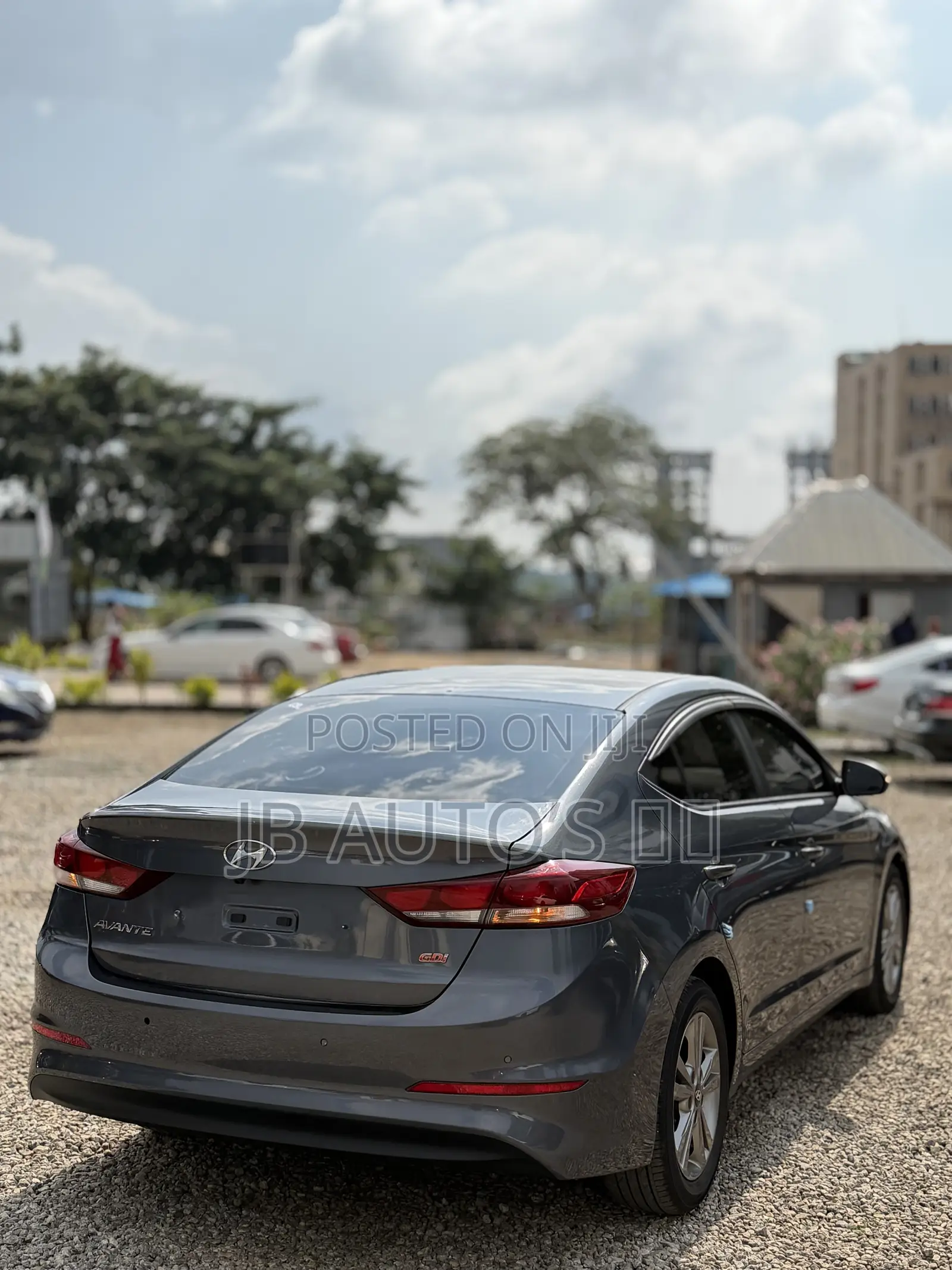 Hyundai Elantra Sport Sedan FWD (2.0L 4cyl 6A) 2016 Gray