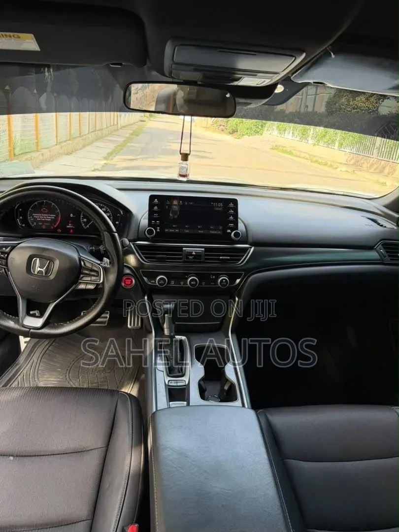 Honda Accord 2019 White