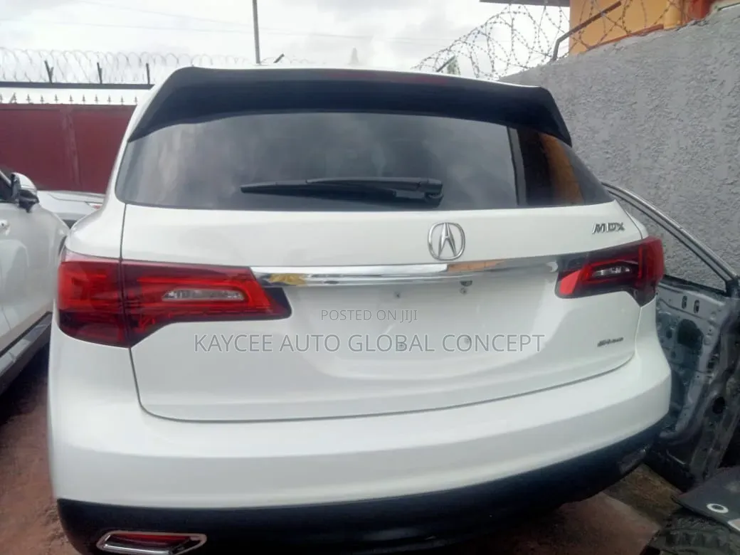 Complete Booths/Trunks for Acura MDX 2012 Model