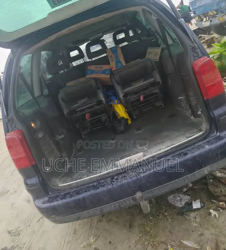 Volkswagen Sharan 2005 Blue