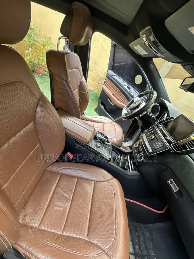 Mercedes-Benz GLE-Class AMG GLE 43 4MATIC 2017 Black