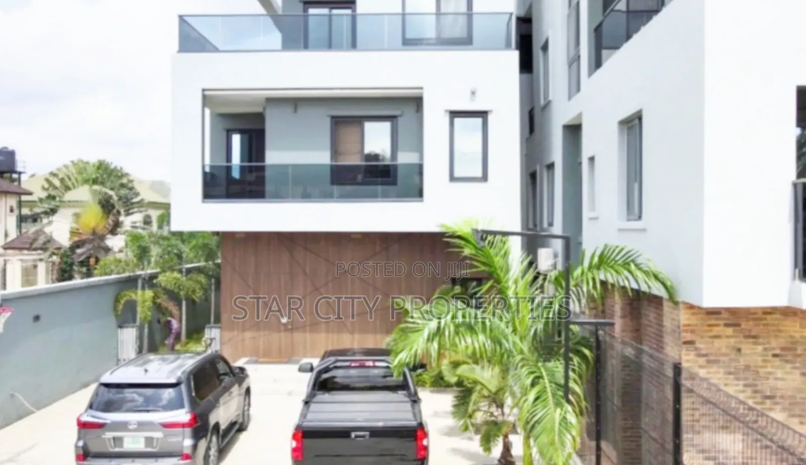 6bdrm Duplex in Ikeja Gra Lagos for sale