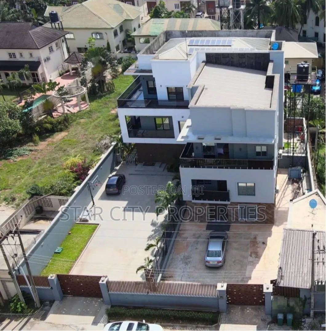 6bdrm Duplex in Ikeja Gra Lagos for sale