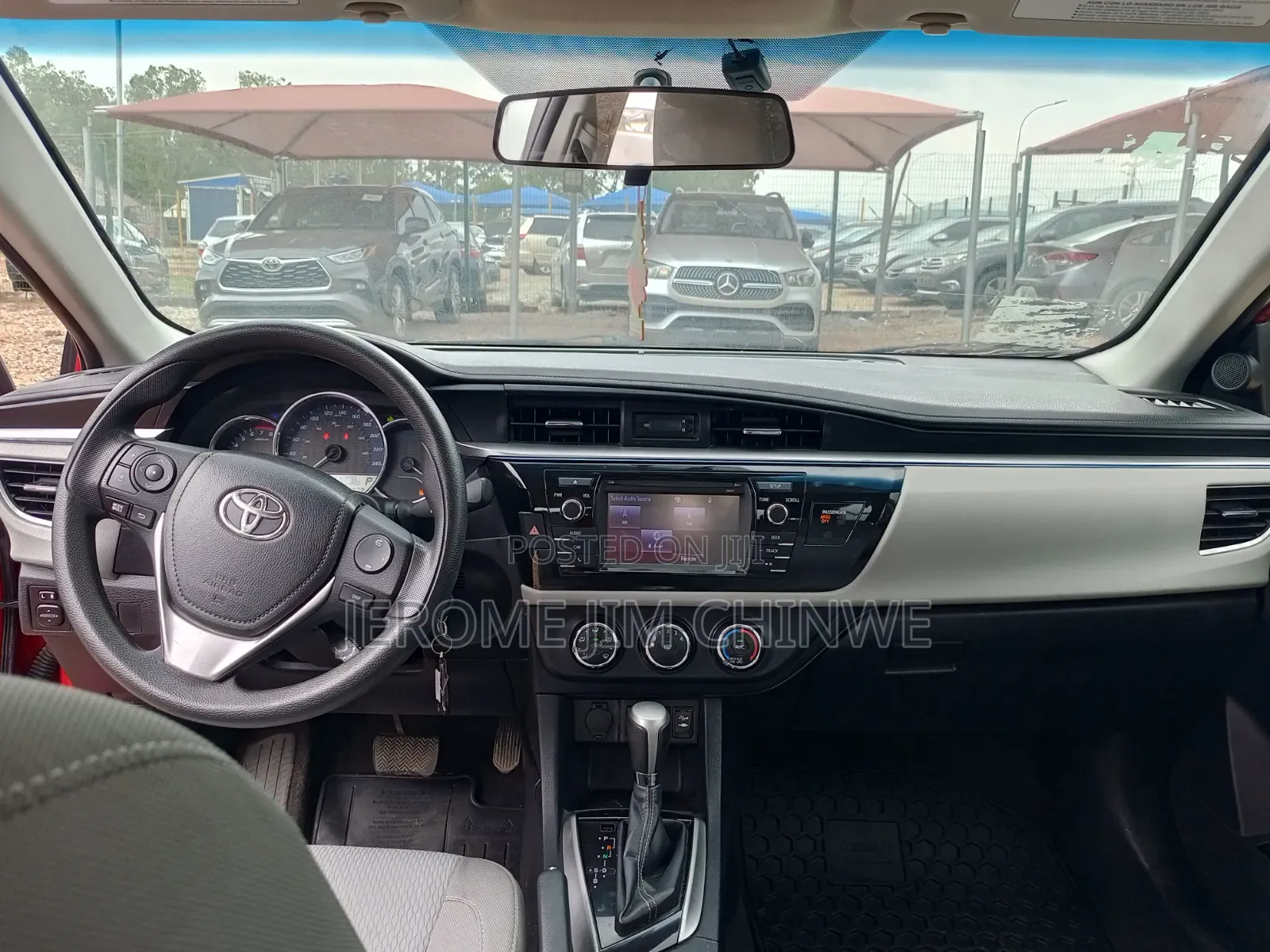 Toyota Corolla 2015 Red