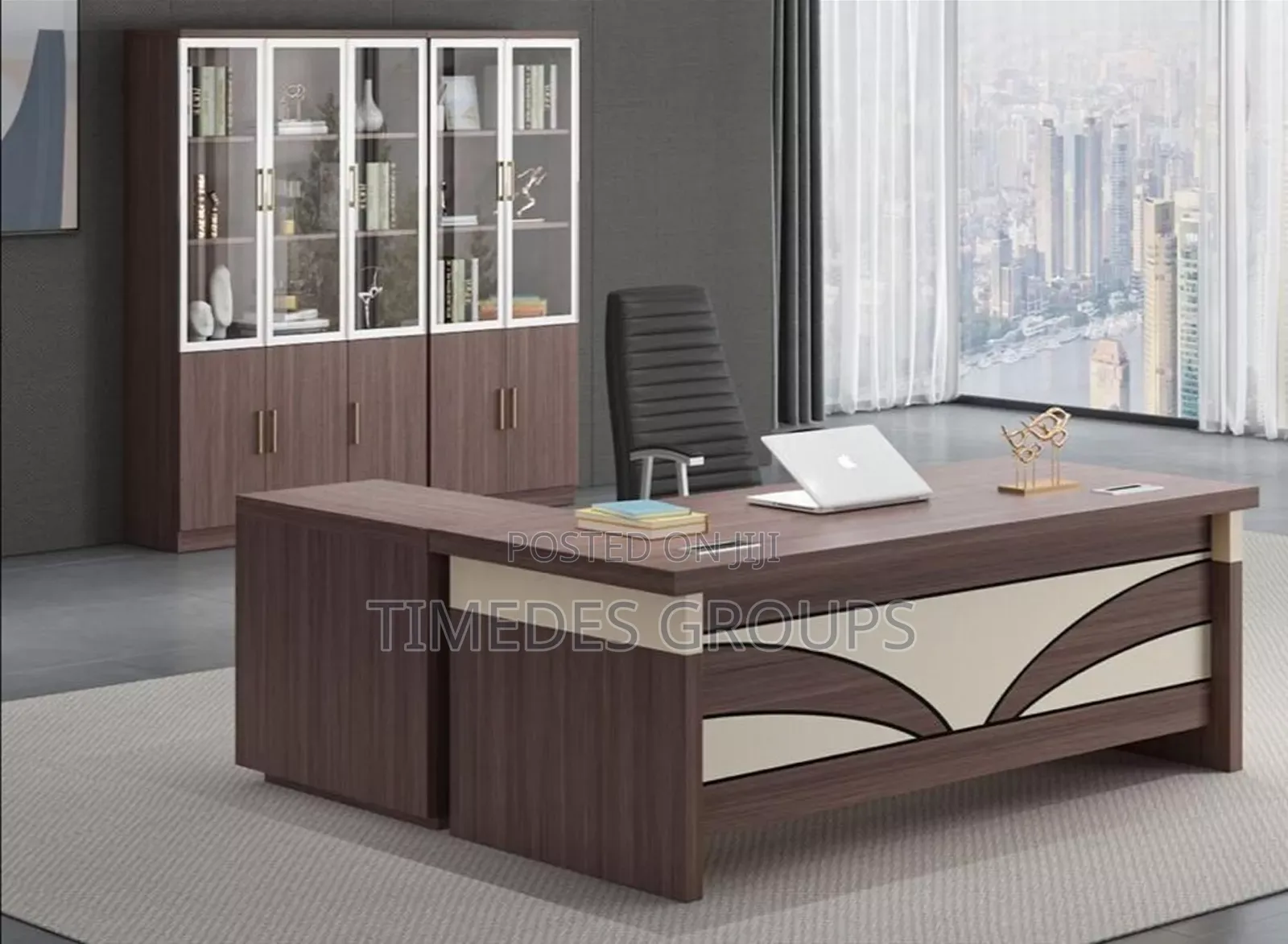 Standard Quality Modern Office Table