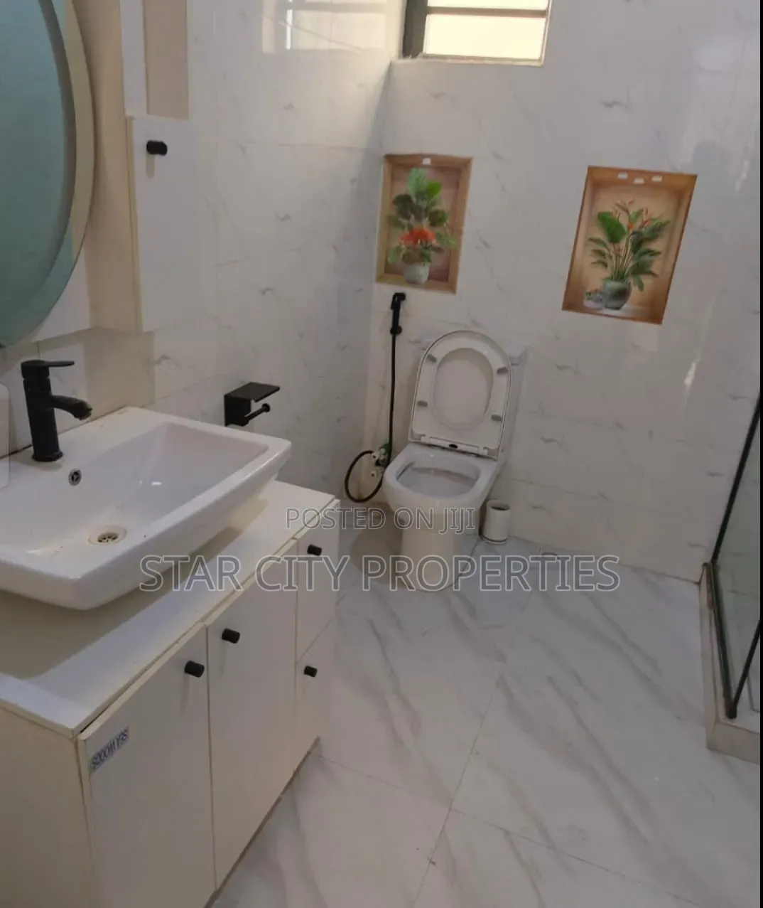 5bdrm Duplex in Omole Phase 2 for sale