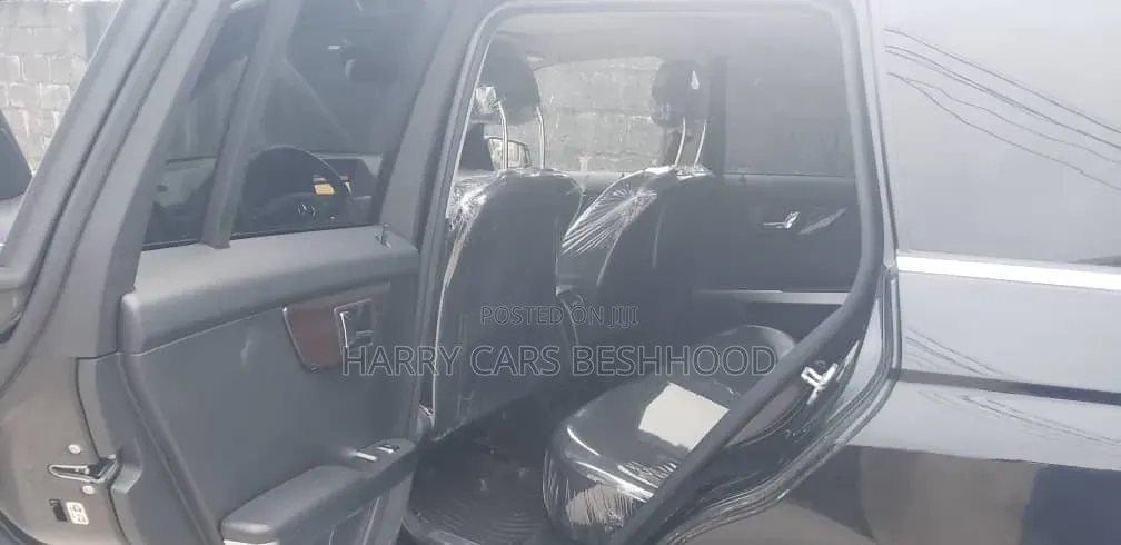 Mercedes-Benz GLK-Class 350 2010 Black