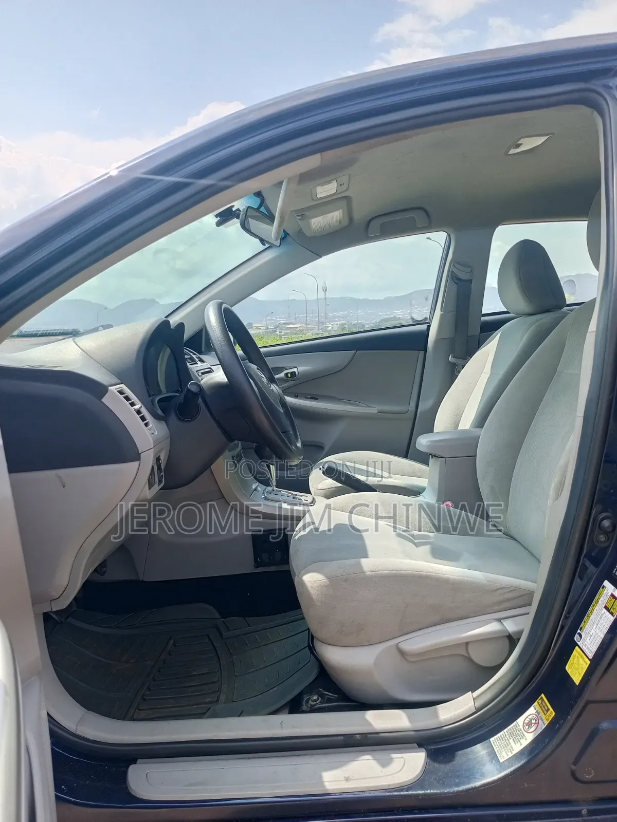 Toyota Corolla 2012