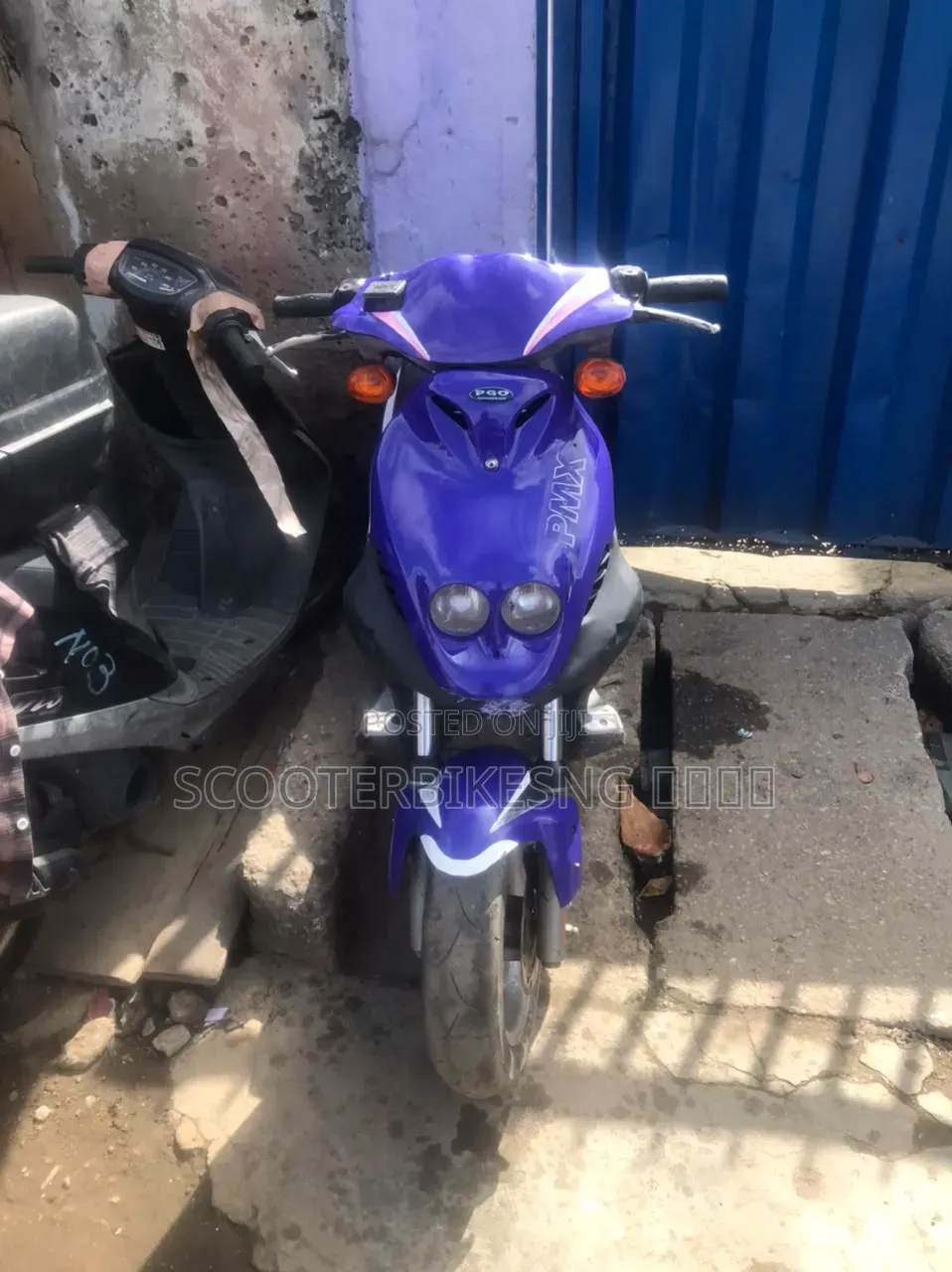 Piaggio Scooter 2022 Blue