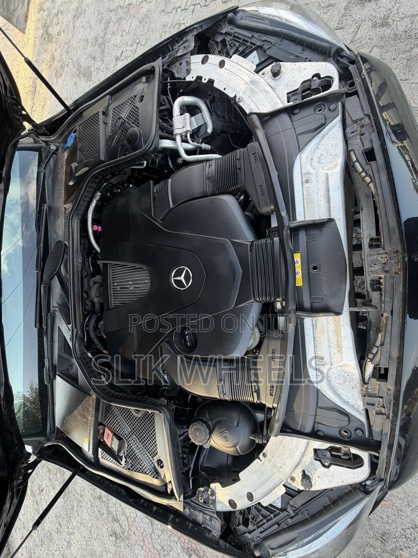 Mercedes-Benz C400 4Matic AWD Sedan (3.0L V6 7A) 2015 Black