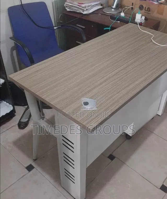 Boss Quality Modern Office Table