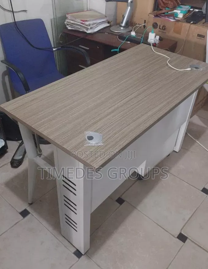 Boss Quality Modern Office Table