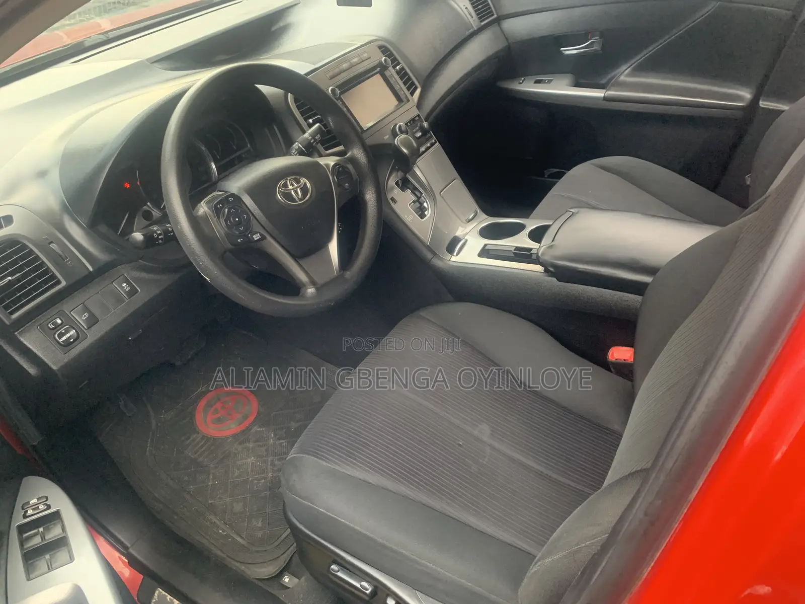 Toyota Venza LE 4dr Wagon AWD (2.7L 4cyl 6A) 2014 Red
