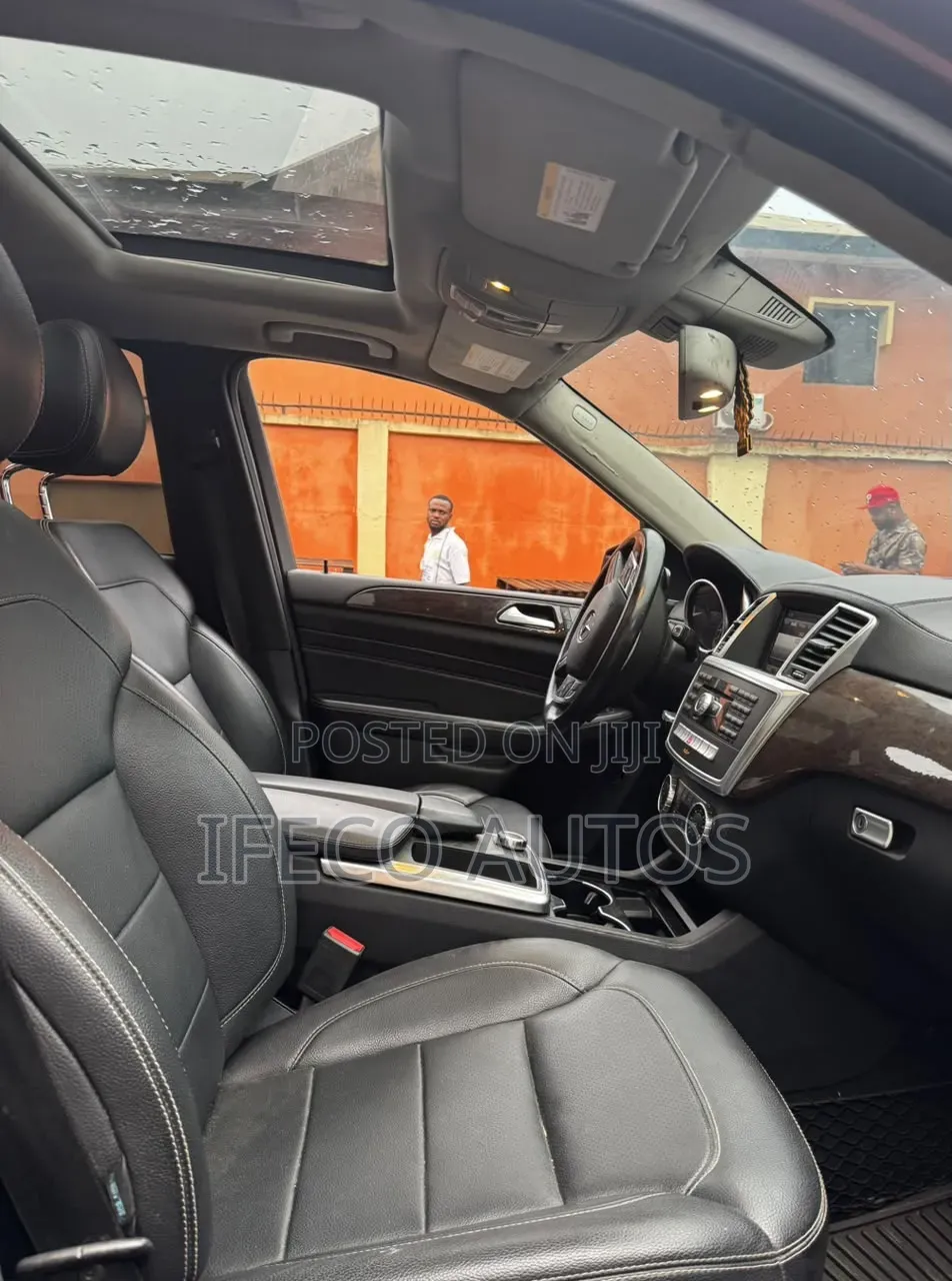 Mercedes-Benz M Class 2013 Burgundy