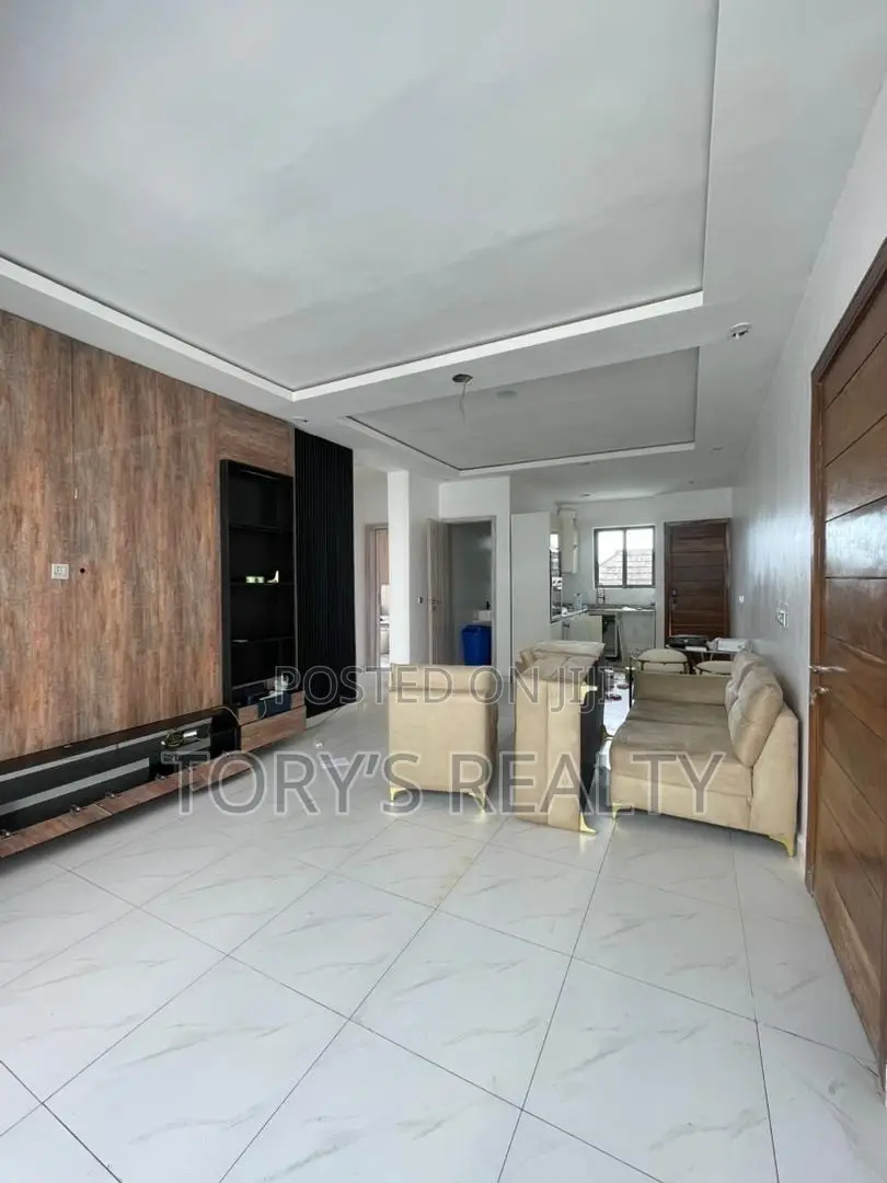 2bdrm Apartment in Chevron for rent