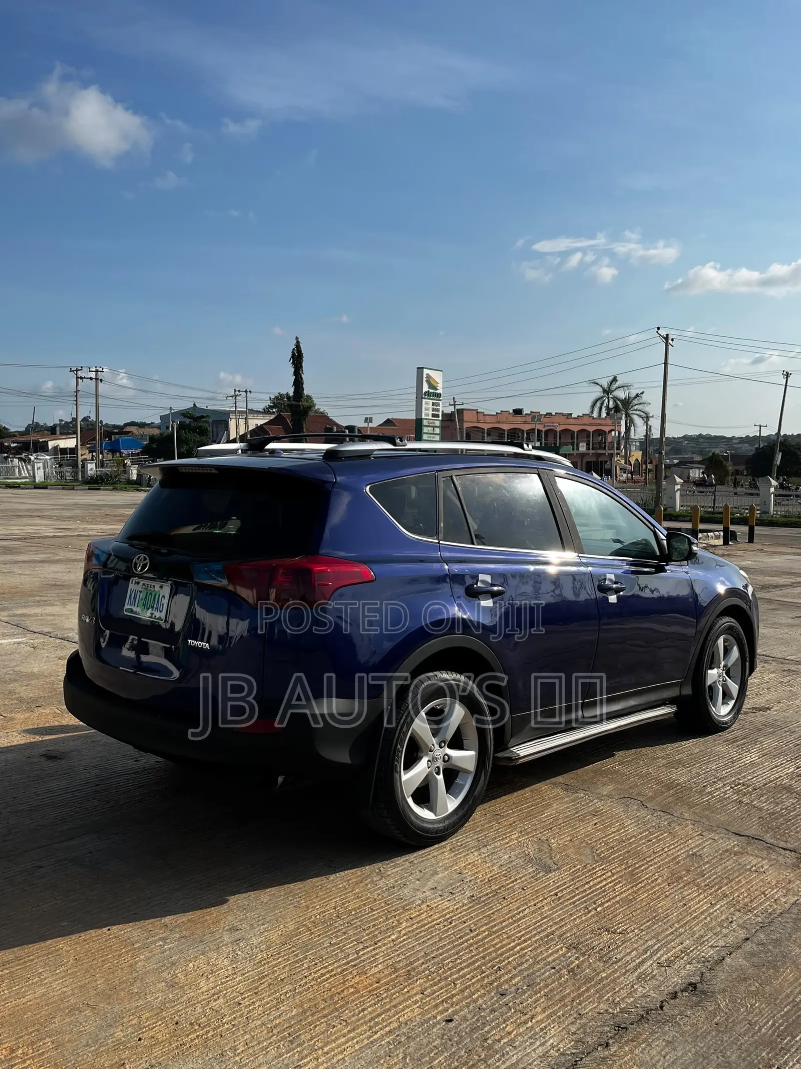 Toyota RAV4 XLE 4dr SUV (2.5L 4cyl 6A) 2015 Blue