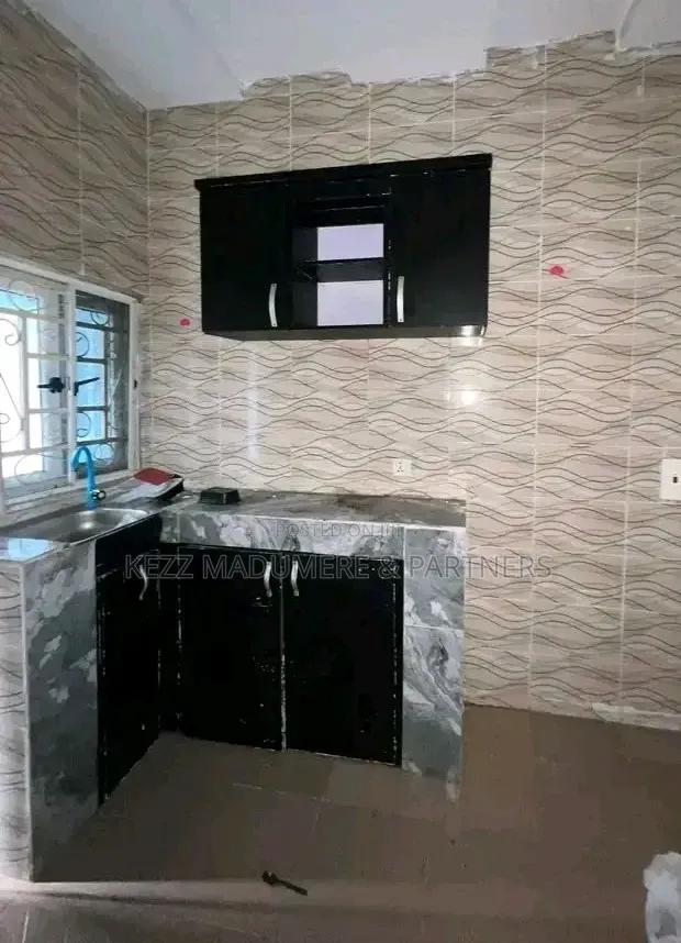 2bdrm Block of Flats in Umuahia Abia State for rent
