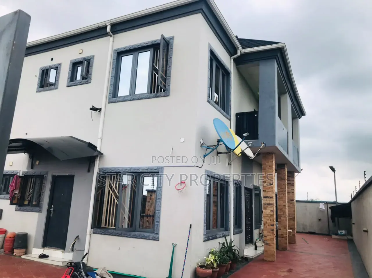 3bdrm Townhouse / Terrace in Opic, Isheri North for rent