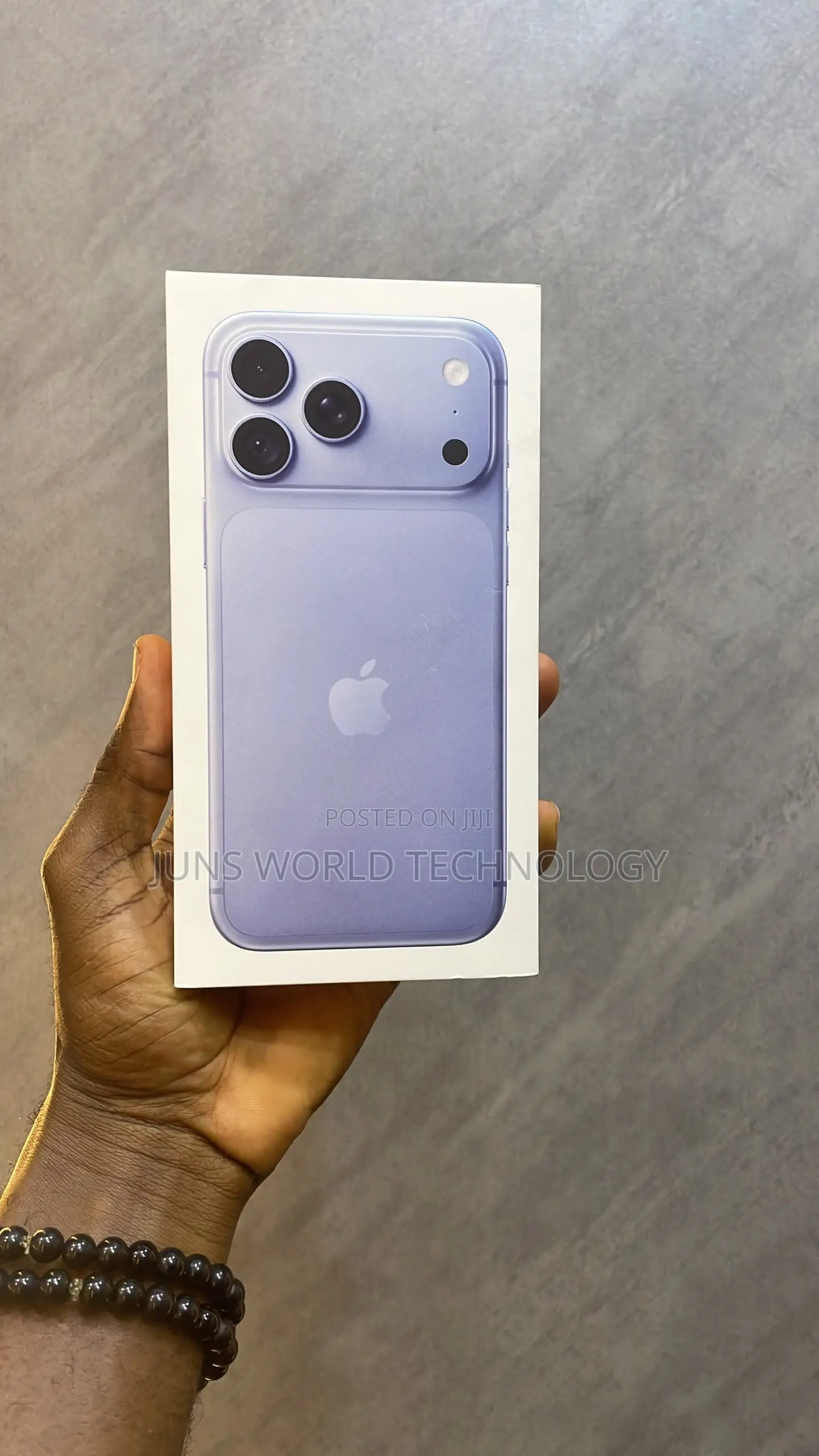 New Apple iPhone 18 Pro Max 1 TB Blue