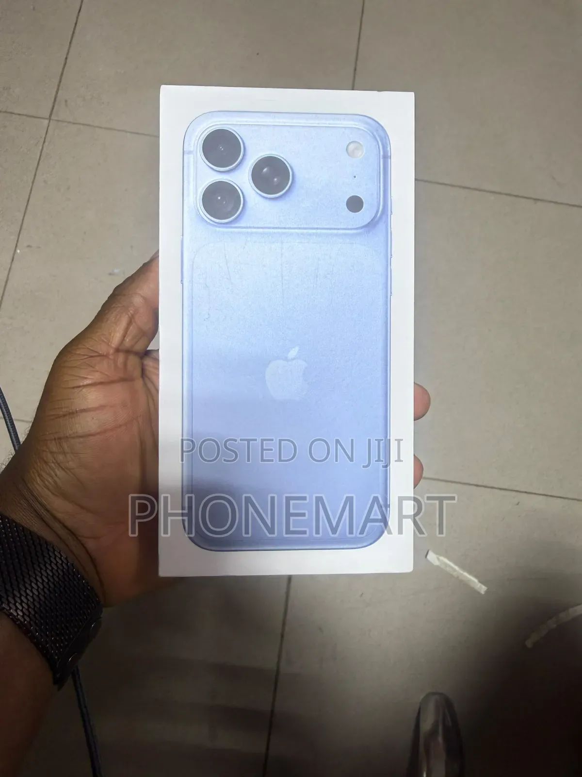 New Apple iPhone 18 Pro 1 TB Blue